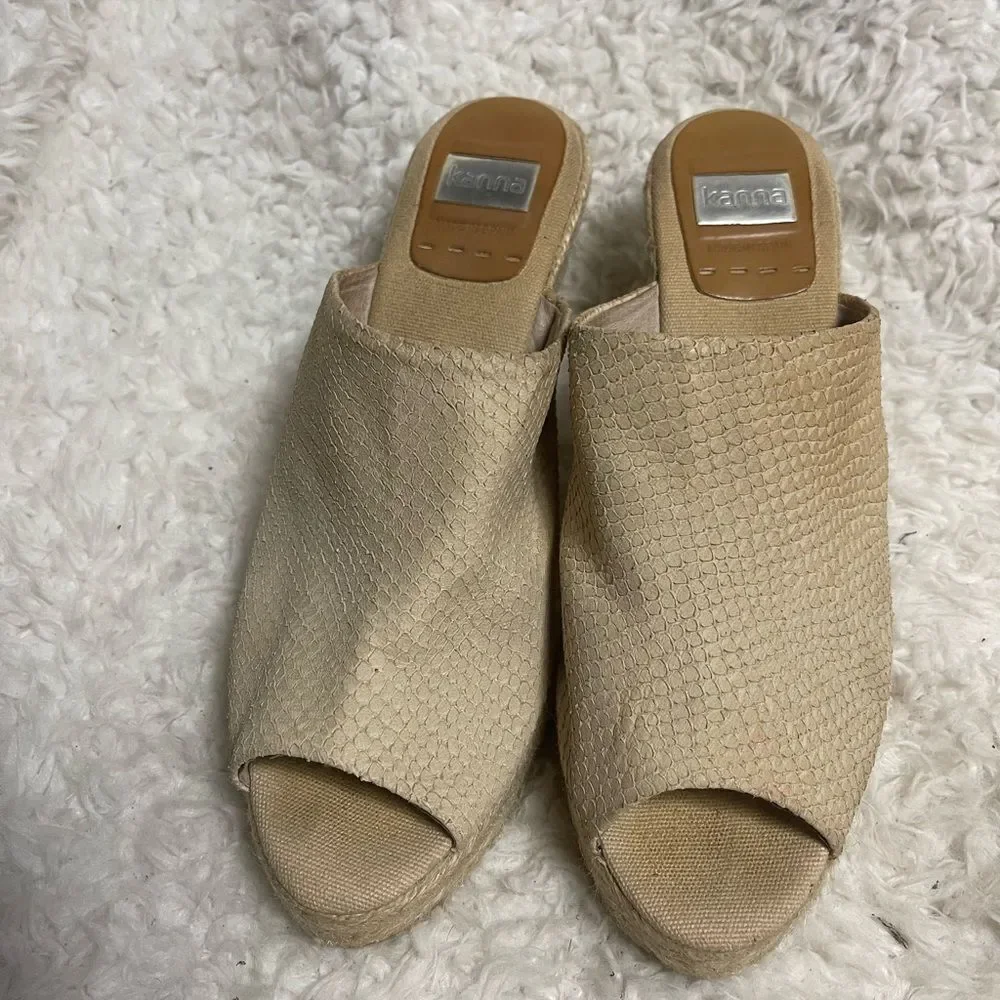 Kanna made in Spain leather suede Beige Platform Wedge Espadrille SandalsSZ10.5